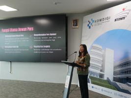 Dewan Pers: AI Tak Bisa Gantikan Verifikasi Wartawan