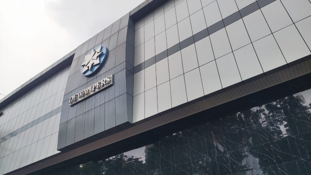 SIARAN PERS  tentang  Hari Pers Nasional (HPN)  Dewan Pers Akan Bertemu Konstituen Membahas  Pelaksanaan Hari Pers Nasional